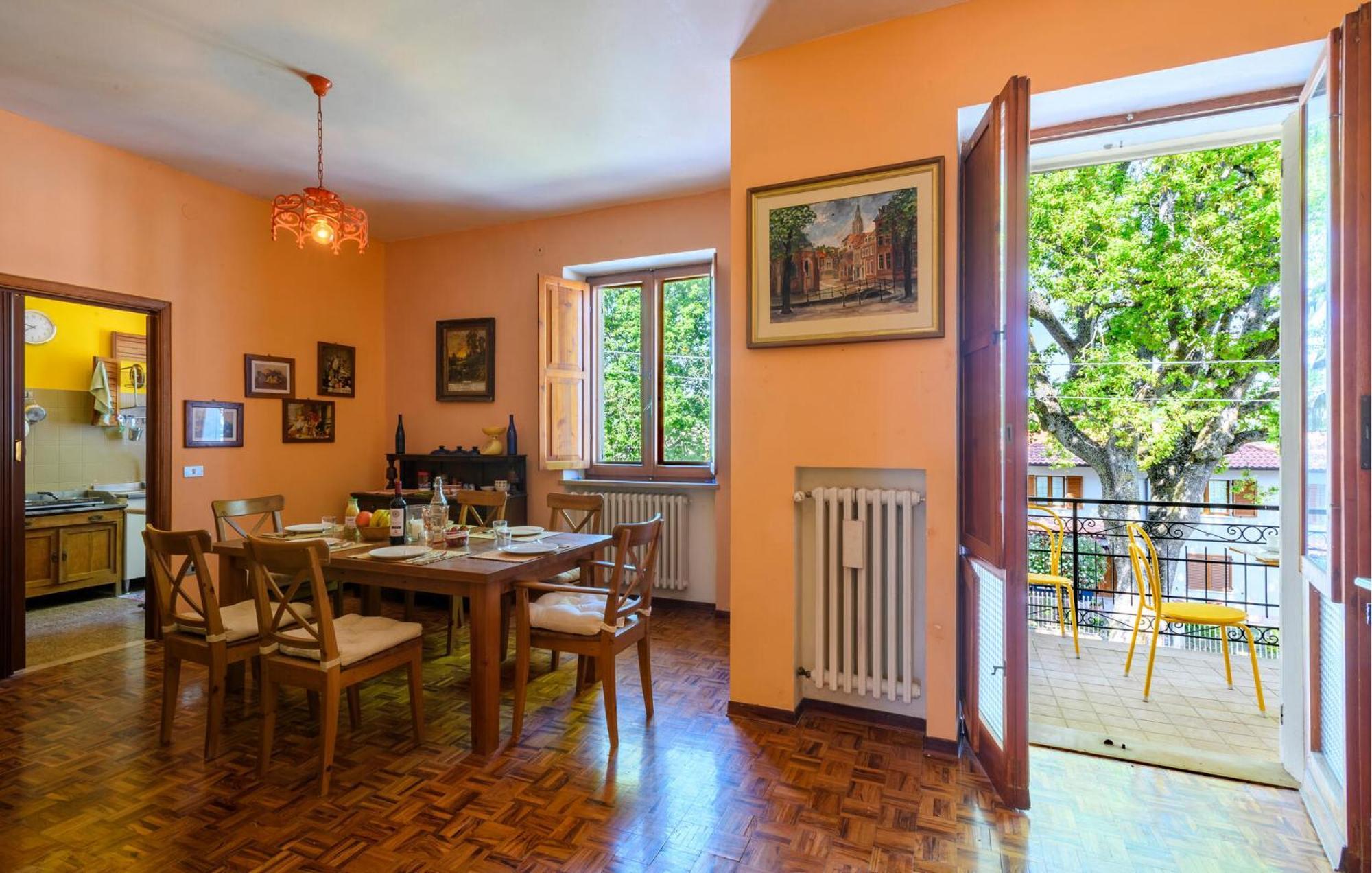 4 Bedroom Lovely Apartment In Montefelcino Экстерьер фото